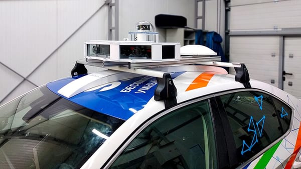 Chinese Autonomous Driving Firms Launch Commercial Robotaxi Services in Dubai