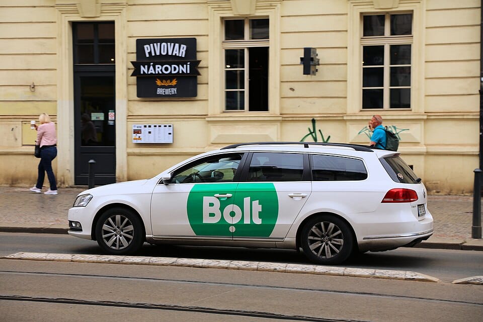 Grab and GoTo Merge Southeast Asian Ride-Hailing Operations